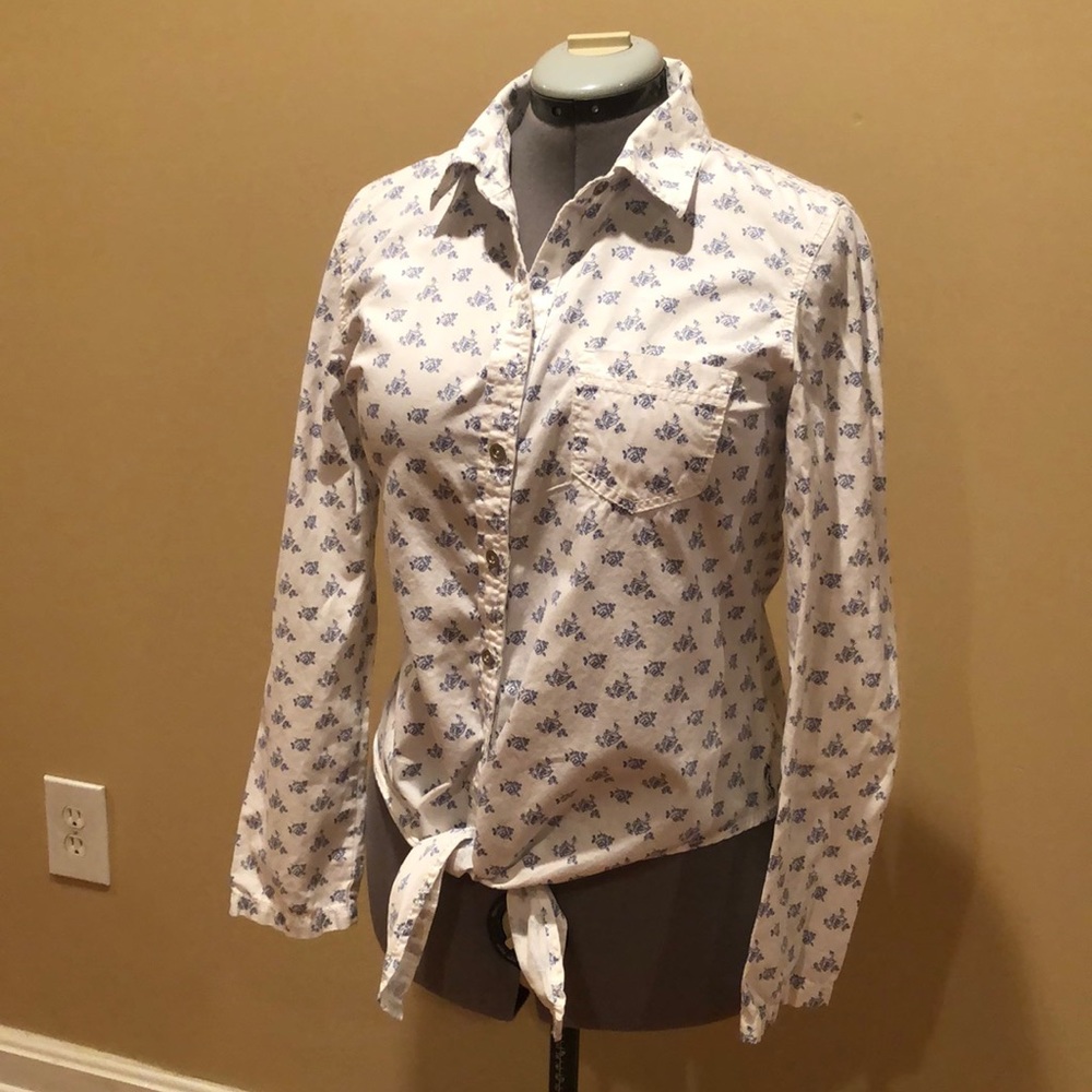 Seven Button Down with Tie